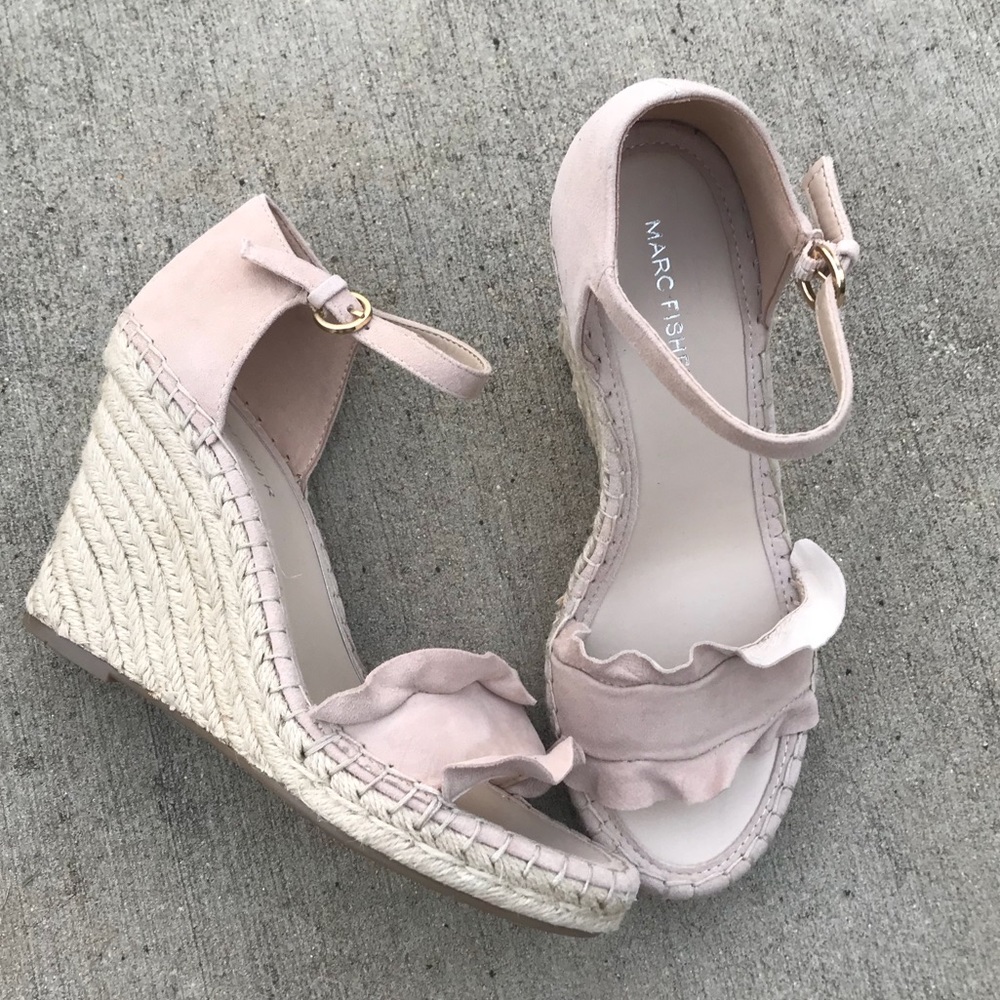NEW Marc Fisher wedges